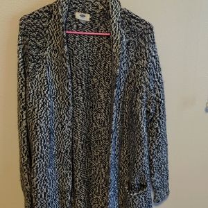 Size M Old Navy Knit Sweater